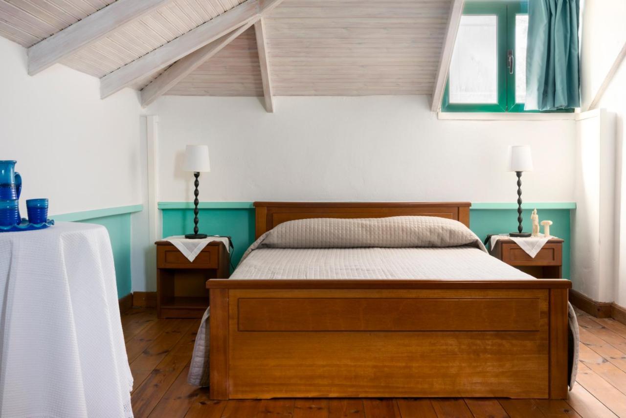 Vasilikos Garden Suites ภายนอก รูปภาพ