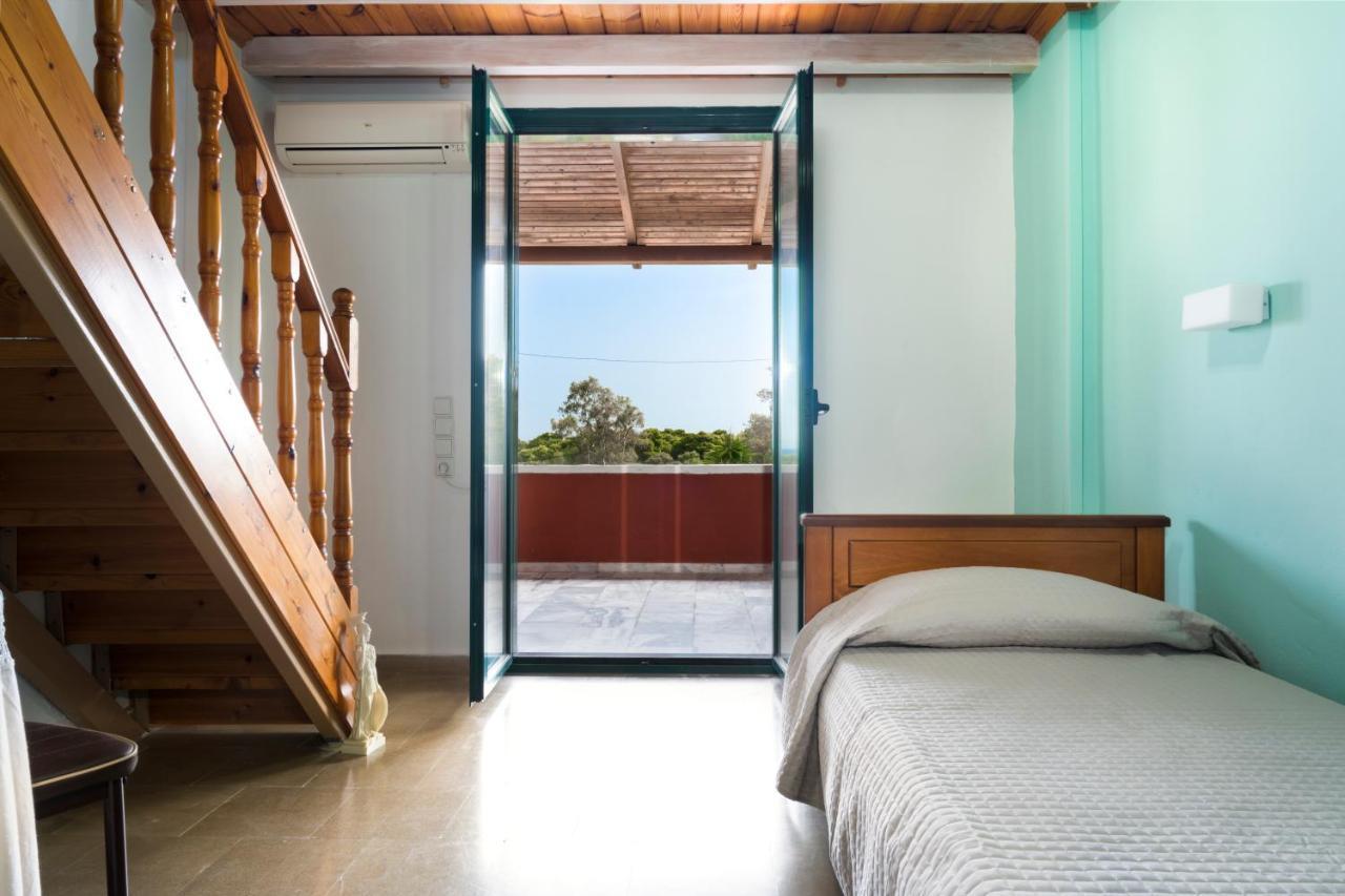 Vasilikos Garden Suites ภายนอก รูปภาพ